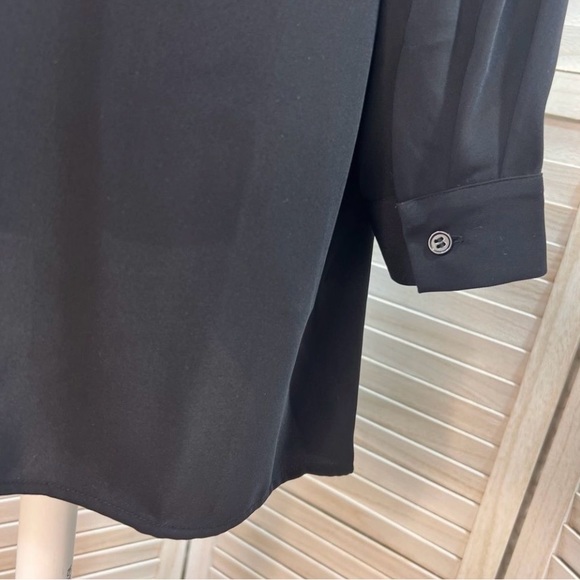 ➖Chico's Black Button Down Long Sleeve Hidden Button Packet Side Slit Tunic. M - Picture 7 of 10